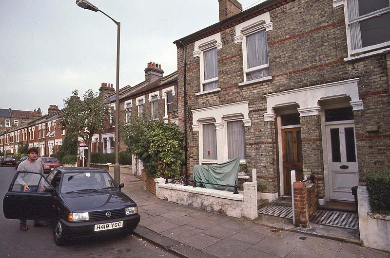 WT 2100 271-14 UK 1991.jpg